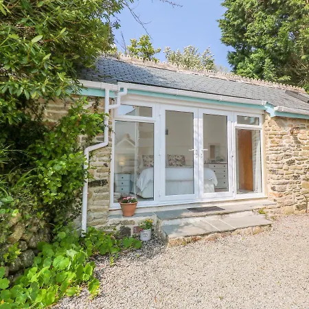 Scott's Holiday home *